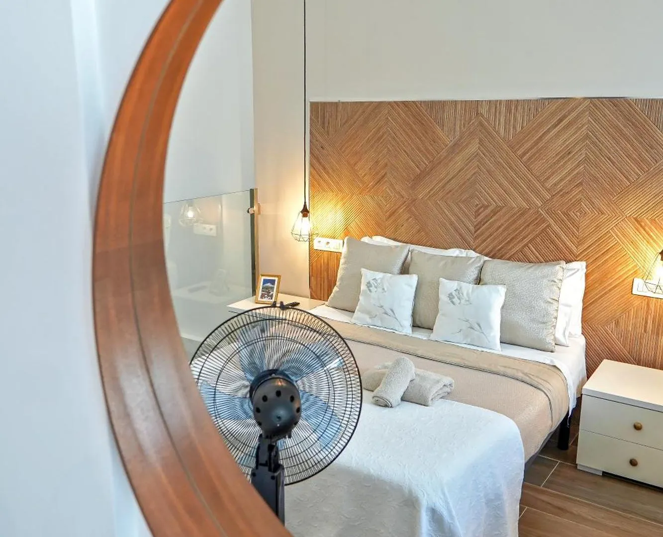 Amazing Maisonette With A Sea View And A Pool Access لوس كريستيانوس