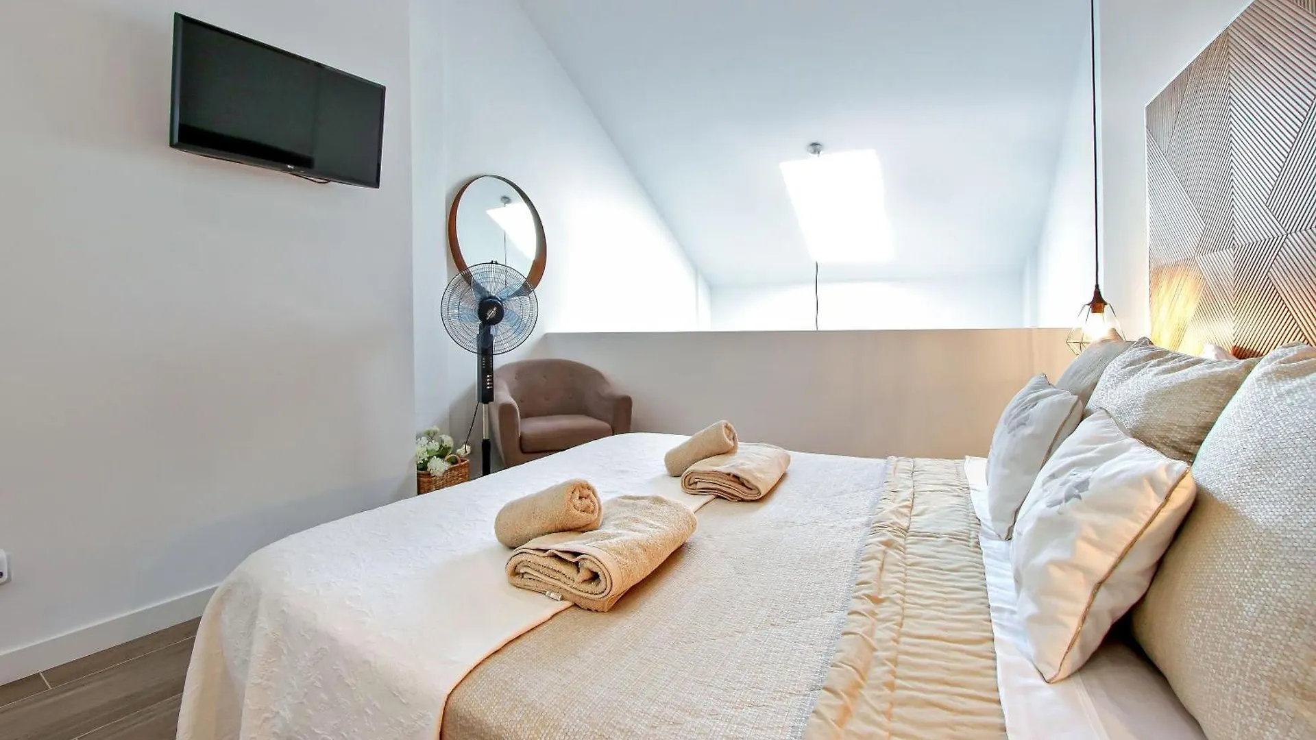 לוס כריסטיאנוס Amazing Maisonette With A Sea View And A Pool Access 0*, לוס כריסטיאנוס